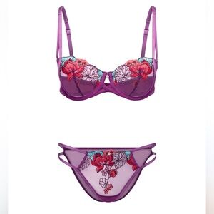 listing-status-banner